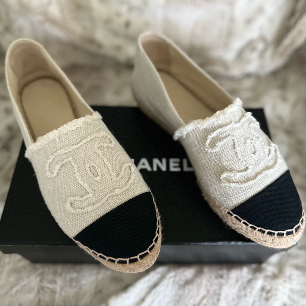 C H A N E L 🌸 Authentic Espadrilles